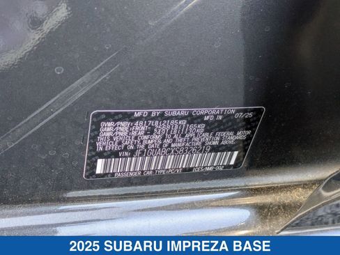 Certified 2025 Subaru Impreza 2.0i image 36