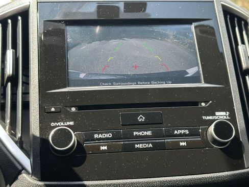 Used 2019 Subaru Crosstrek 2.0i Premium image 23