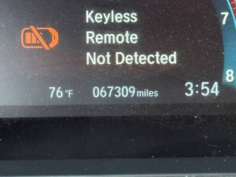 Used 2017 Honda Civic Touring image 4