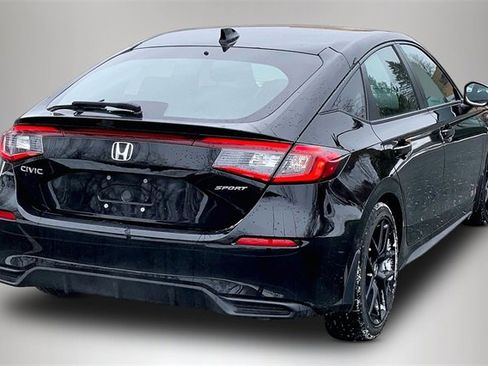 Used 2023 Honda Civic Sport image 10