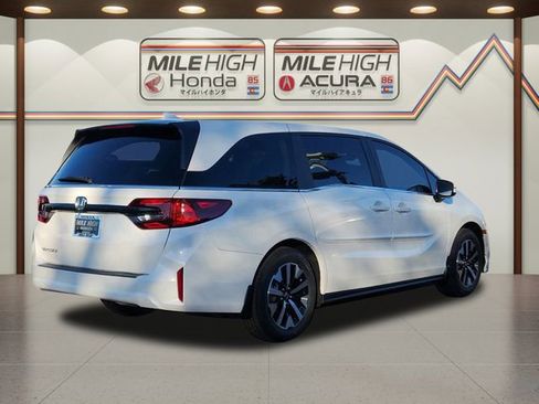 New 2026 Honda Odyssey EX-L image 4