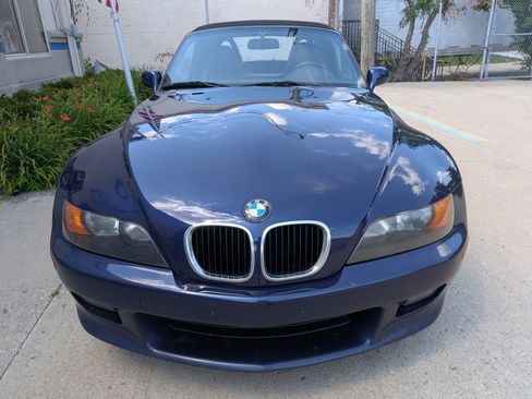Used 1998 BMW Z3 2.8 RWD image 2