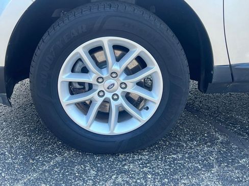 Used 2013 Ford Edge SE FWD image 5