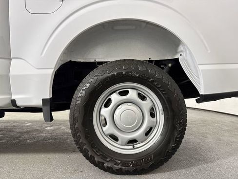 Used 2021 Ford F150 XL w/ Trailer Tow Package image 6