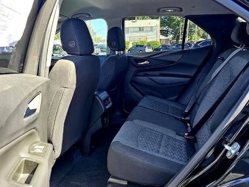 Used 2022 Chevrolet Equinox LT image 19