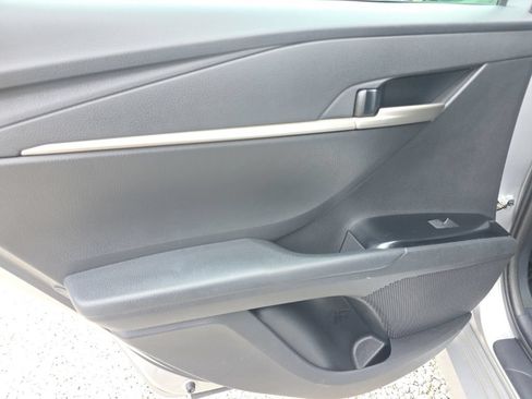 Used 2025 Toyota Camry LE FWD image 13
