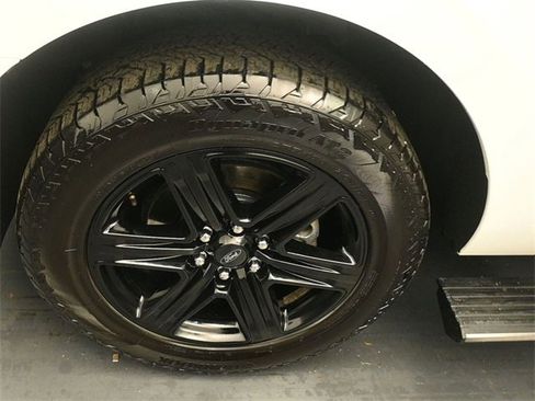 Certified 2021 Ford Expedition Limited image 14