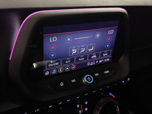 Used 2022 Chevrolet Camaro SS RWD image 48