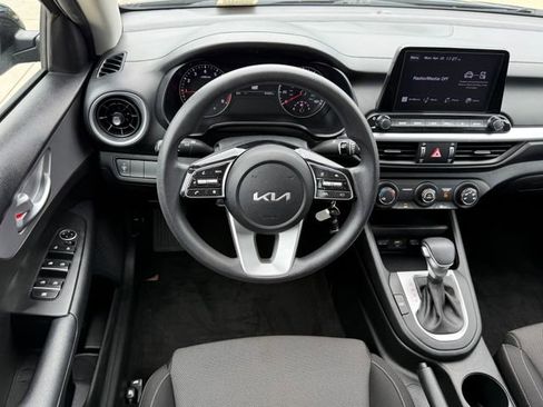 Used 2023 Kia Forte LXS FWD image 25