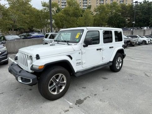 Used 2020 Jeep Wrangler Unlimited Sahara w/ LED Lighting Group AWD/4WD image 1