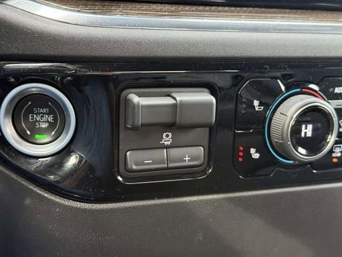 Used 2023 Chevrolet Silverado 1500 LT w/ Z71 Off-Road Package image 28