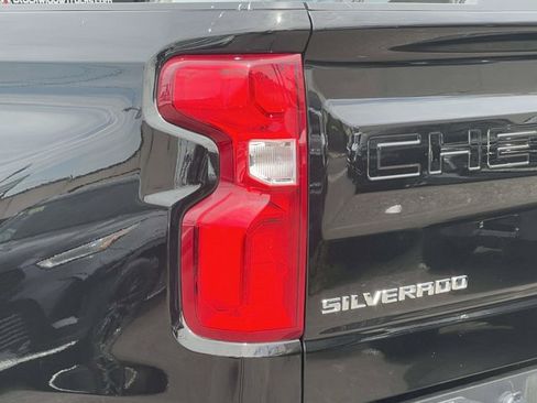 Used 2023 Chevrolet Silverado 1500 RST w/ Convenience Package II AWD/4WD image 8