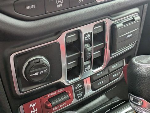 Used 2024 Jeep Wrangler Unlimited Rubicon image 21