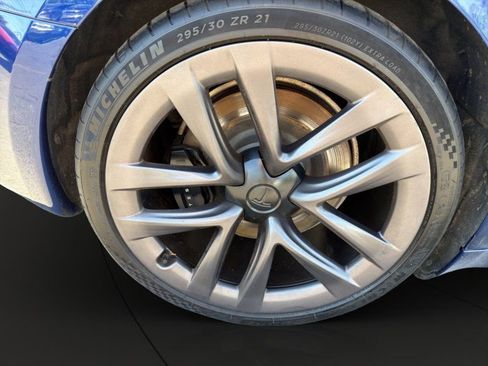 Used 2021 Tesla Model S Plaid AWD/4WD image 23