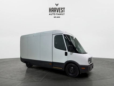 Used 2024 Rivian Delivery 500 FWD image 9