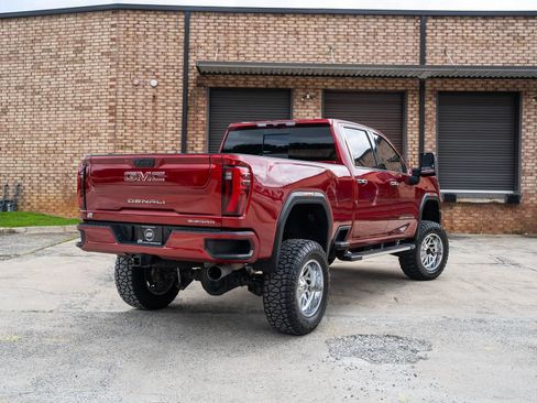 Used 2024 GMC Sierra 3500 Denali AWD/4WD image 2