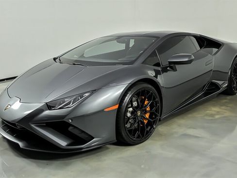 Used 2020 Lamborghini Huracan EVO RWD image 6
