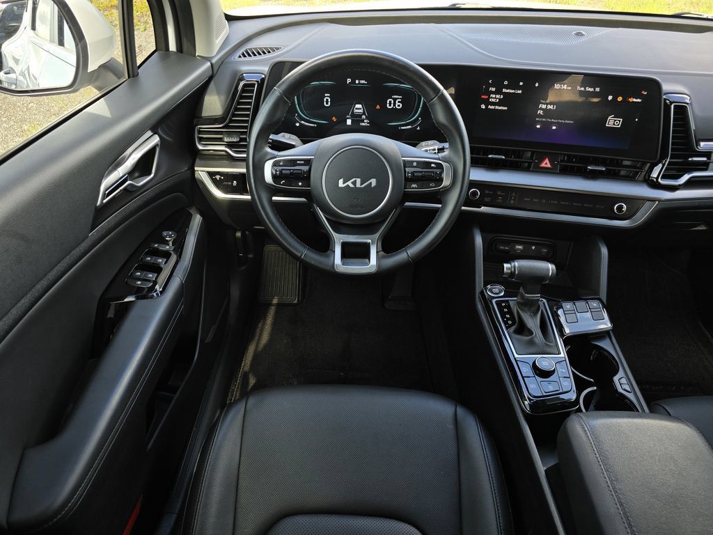 Certified 2025 Kia Sportage EX FWD image 21