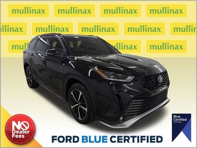 Used 2022 Toyota Highlander XSE