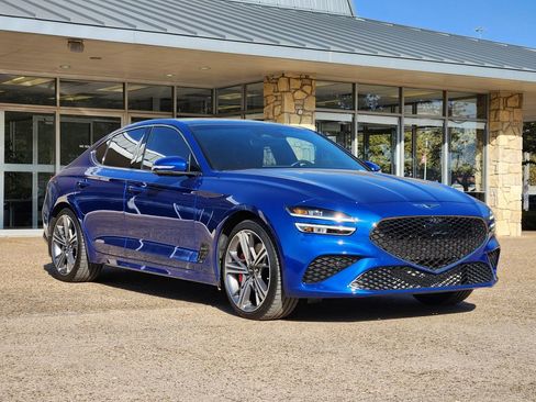 Used 2025 Genesis G70 3.3T Advanced w/ Sport Prestige Package image 3
