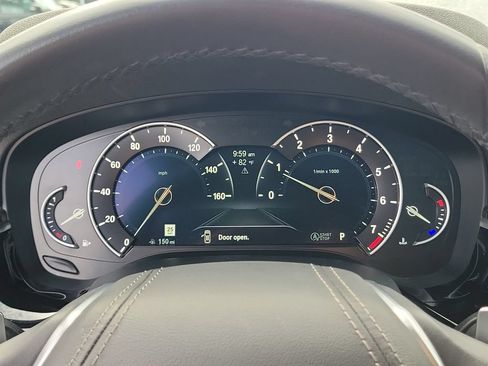 Used 2018 BMW 530i RWD image 26