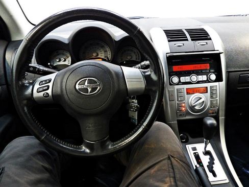 Used 2010 Scion tC FWD image 14