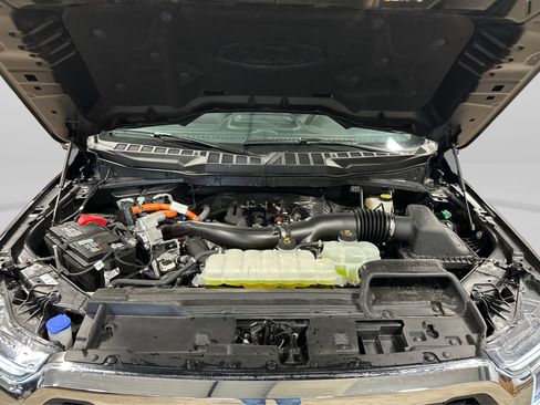 Used 2024 Ford F150 Lariat w/ Mobile Office Package image 11