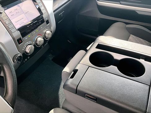 Used 2021 Toyota Tundra SR5 AWD/4WD image 16