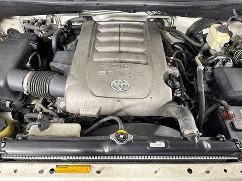 Used 2008 Toyota Sequoia Limited RWD image 35