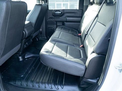 Used 2022 Chevrolet Silverado 2500 W/T w/ Gooseneck/5TH Wheel Package image 27