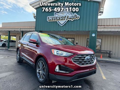 Used 2019 Ford Edge Titanium FWD image 1