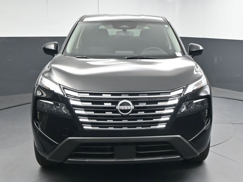 New 2026 Nissan Rogue SV image 2