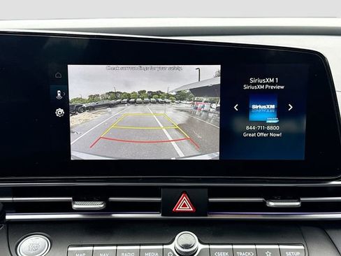 Certified 2025 Hyundai Elantra SEL image 14