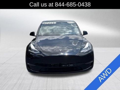 Used 2022 Tesla Model Y Performance AWD/4WD image 2