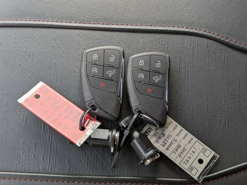 Used 2024 GMC Sierra 1500 AT4X w/ AT4X AEV Edition image 40