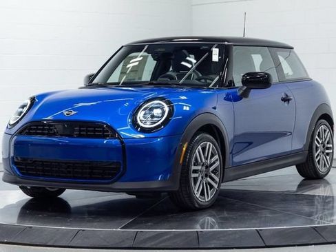 New 2026 MINI Cooper 2-Door Hardtop FWD image 6