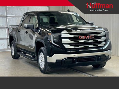 New 2026 GMC Sierra 1500 SLE AWD/4WD image 1