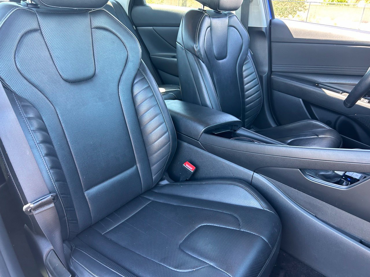 Used 2024 Hyundai Elantra Limited FWD image 11