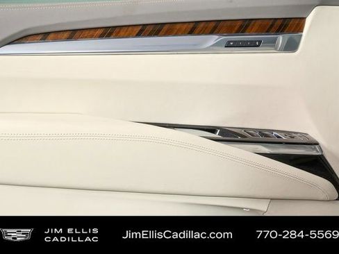 Used 2025 Cadillac Escalade Sport Platinum image 7