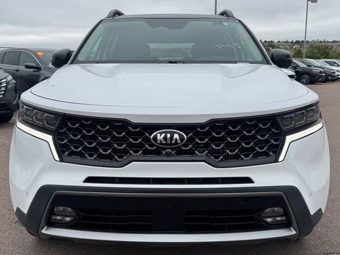 Used 2021 Kia Sorento SX Prestige AWD/4WD image 2