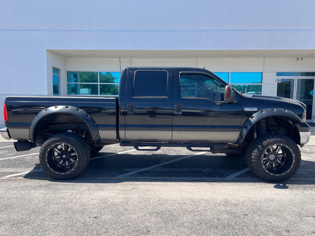 Used 2007 Ford F250 Lariat AWD/4WD image 3