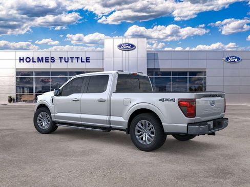 New 2026 Ford F150 XLT w/ Equipment Group 302A MID AWD/4WD image 4