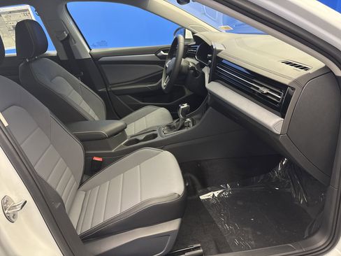New 2026 Volkswagen Jetta SE image 23