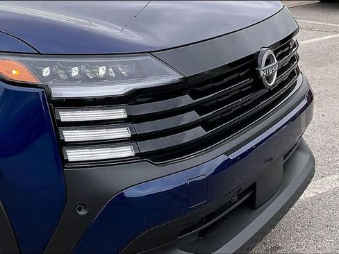 Certified 2025 Nissan Kicks SR w/ Interior Electronics Package image 26