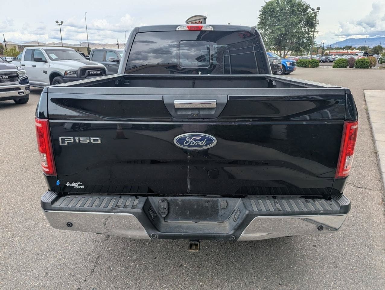 Used 2016 Ford F150 XLT w/ Equipment Group 302A Luxury RWD image 4