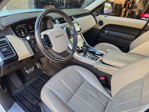 Used 2022 Land Rover Range Rover Sport HSE Silver Edition image 9