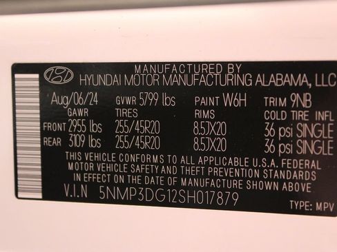 Used 2025 Hyundai Santa Fe Limited AWD/4WD image 31