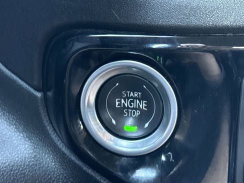 Used 2025 Chevrolet Silverado 1500 LT RWD image 26
