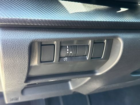 Certified 2025 Subaru Crosstrek 2.5i Limited w/ Crosstrek Mirror Package AWD/4WD image 17