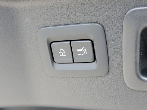 New 2026 MAZDA CX-90 Plug-In Hybrid w/ Preferred image 10